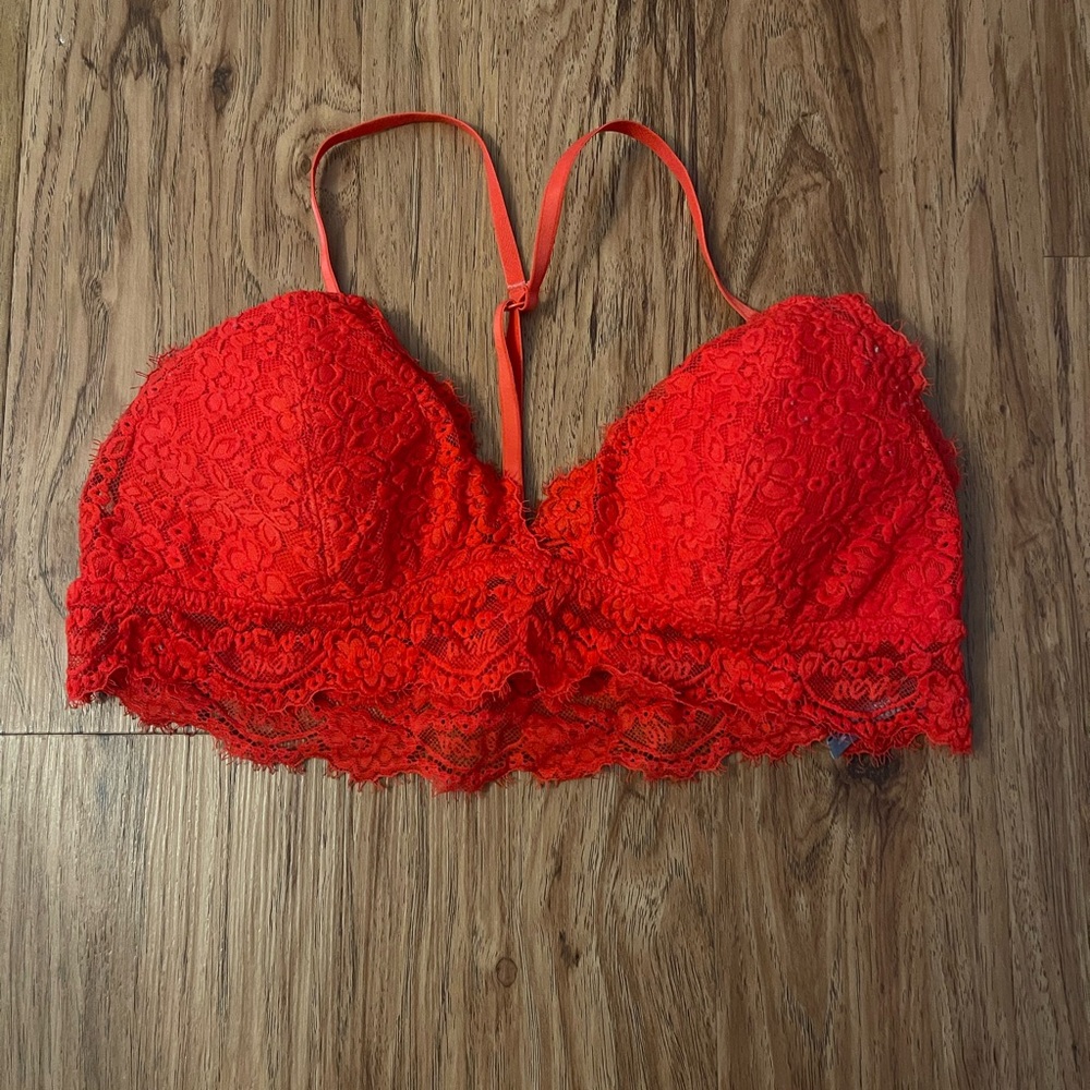 Lace cross back bralette